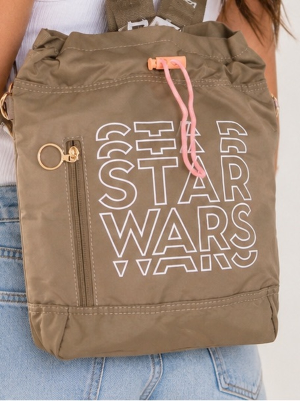 StarWars Crossbody Type tote. Excellent condition. Looks brand new. - Picture 7 of 7